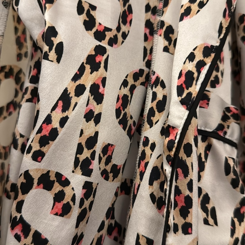 Sexy Printed VICTORIA SECRETS PJ’s - Picture 2 of 3
